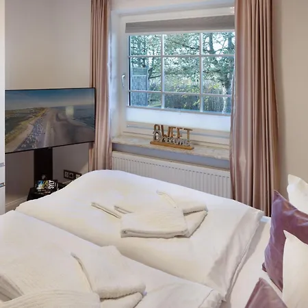 Apartment Sea Breeze